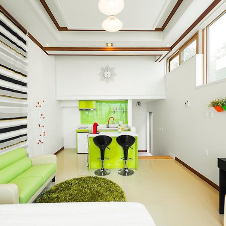 Sea & Pine Pension Namhae Luaran gambar